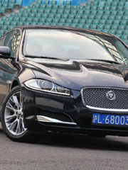 試駕2012款捷豹XF3.0風華版