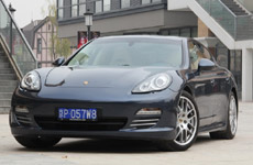 保時捷Panamera 4