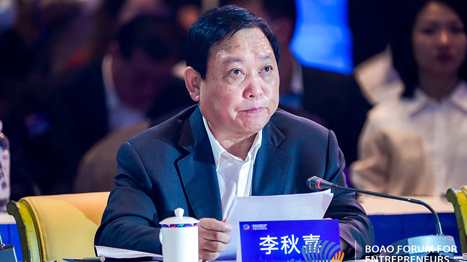 汾酒李秋喜：強(qiáng)起來，是每一個(gè)中國(guó)企業(yè)的責(zé)任和使命