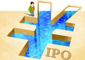 新股發(fā)行以發(fā)行人信息披露為中心，中介機(jī)構(gòu)對發(fā)行人信息披露的真實(shí)性、準(zhǔn)確性、完整性進(jìn)行把關(guān)，將證券發(fā)行人的持續(xù)盈利能力和投資價(jià)值，交由投資者和市場自主判斷，而監(jiān)管部門和發(fā)審委只對發(fā)行申請文件和信息披露內(nèi)容的合法合規(guī)性進(jìn)行審核，開啟了向注冊制的過渡。 　　武漢科技大學(xué)證券研究所所長董登新：證監(jiān)會(huì)、發(fā)審委的職責(zé)有所轉(zhuǎn)變，部分行政干預(yù)有退出跡象，而將價(jià)值判斷交由投資者和市場，而這正是注冊制的基本精神和核心內(nèi)容之一。