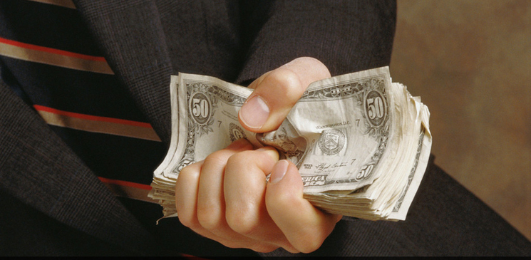 子公司被查中航老總怒了？