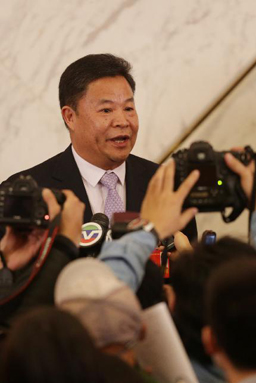 新聞，就是要搶！