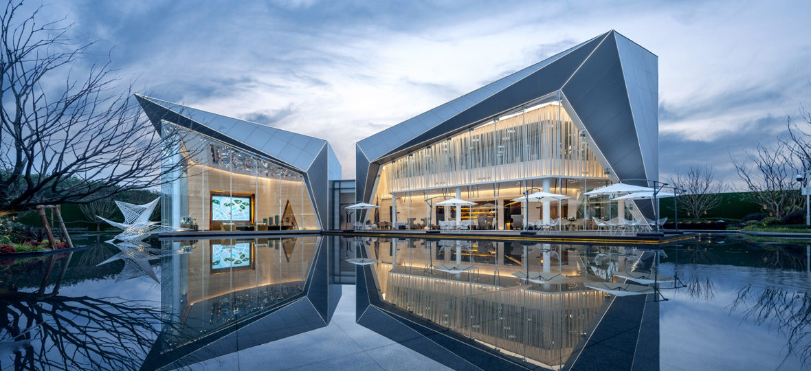 2019年是中國奧園發展史上一個重要里程碑，奮進新時代，筑夢新奧園。積極履行企業應承擔的社會責任，為客戶乃至社會&ldquo;構筑健康生活&rdquo;。