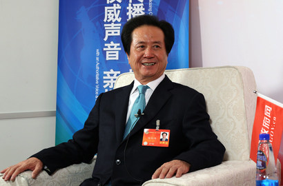 全國政協(xié)委員陳經(jīng)緯做客新華網(wǎng)、中國政府網(wǎng)兩會(huì)訪談