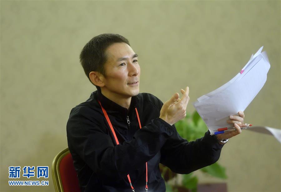 （圖文互動(dòng)）（8）中國發(fā)展進(jìn)入新時(shí)代——9名外籍語言專家眼中的十九大報(bào)告