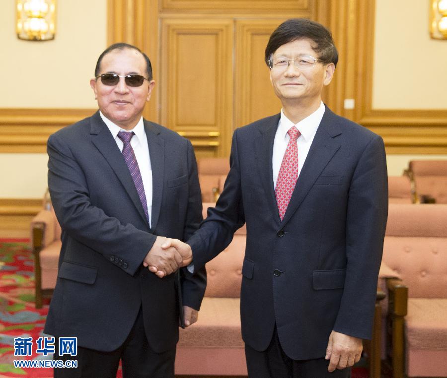 9月5日，中共中央政治局委員、中央政法委書記孟建柱在北京會見秘魯最高法院院長維克托·盧卡斯·蒂科納。 新華社記者 黃敬文 攝 