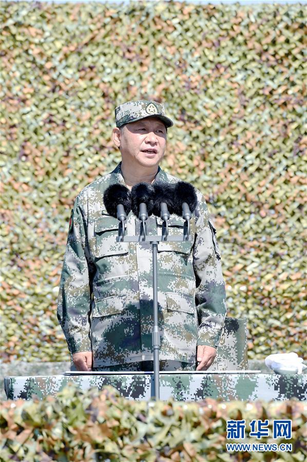 7月30日上午，慶祝中國人民解放軍建軍90周年閱兵在朱日和聯合訓練基地隆重舉行。中共中央總書記、國家主席、中央軍委主席習近平檢閱部隊并發表重要講話。新華社記者 蘭紅光攝