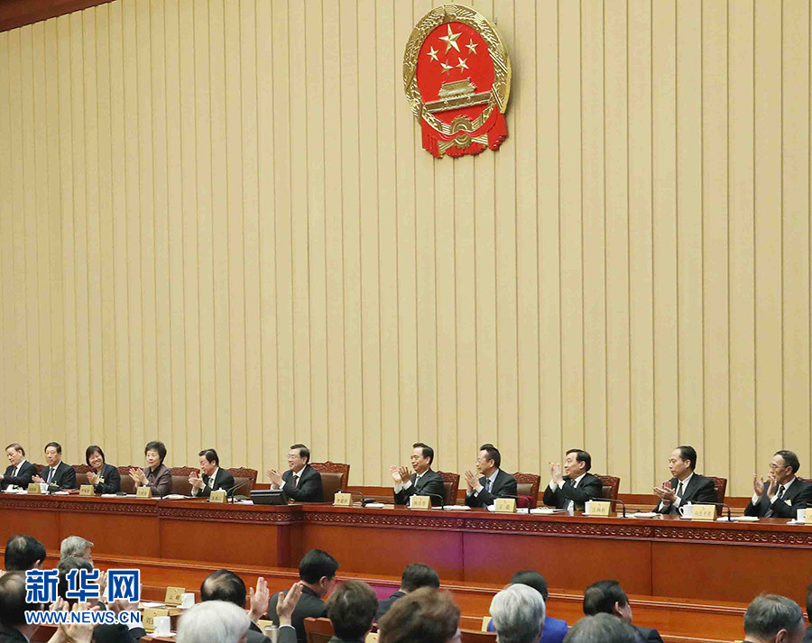 2月24日，全國人大常委會委員長張德江在北京主持十二屆全國人大常委會第三十三次會議閉幕會。在會議完成各項表決事項后，張德江發表講話。新華社記者 劉衛兵 攝