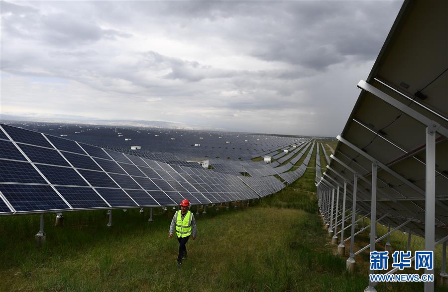 （新華全媒頭條·圖文互動(dòng)）（1）從“綠電7日”到“綠電9日”，全清潔能源供電紀(jì)錄是如何實(shí)現(xiàn)的？  