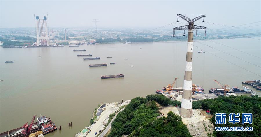 (大江奔流——來自長江經濟帶的報道·新華全媒頭條·圖文互動)(3)打造經濟高質量發展的強勁引擎——深入推動長江經濟帶發展述評