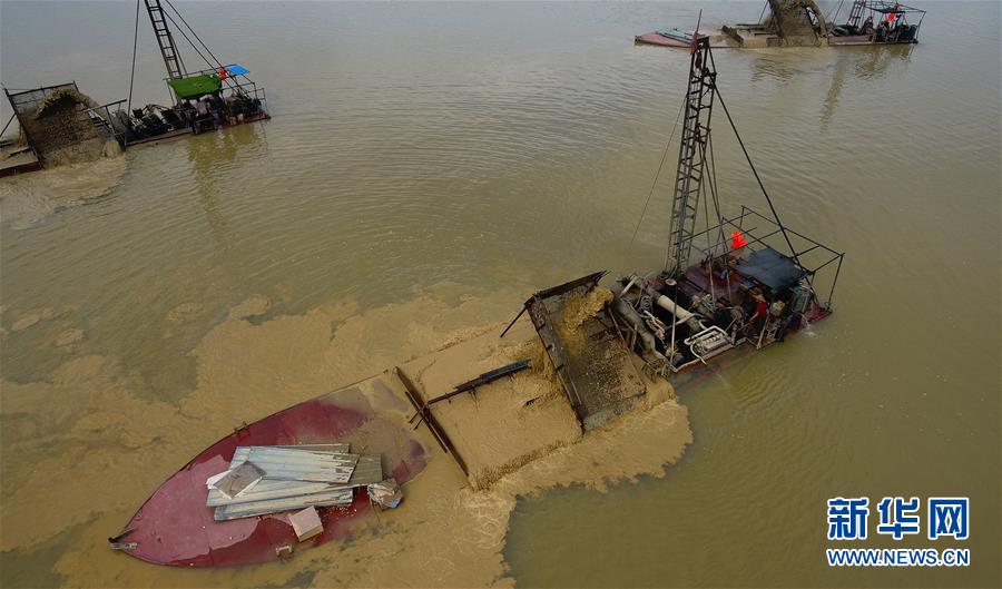 （新華視點·圖文互動）（2）小作坊“游擊”盜采、查處窩點“死灰復燃”，海南非法采砂緣何難止？