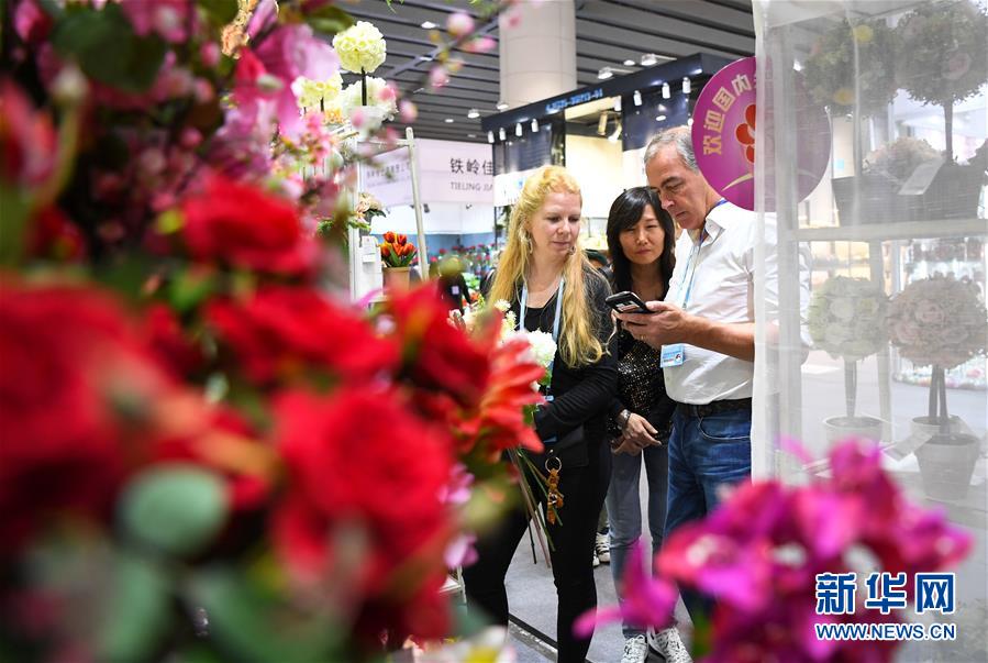 (新華全媒頭條·圖文互動)(2)揮寫中國與世界交融發展新畫卷——以習近平同志為核心的黨中央引領中國深層次全方位開放紀實