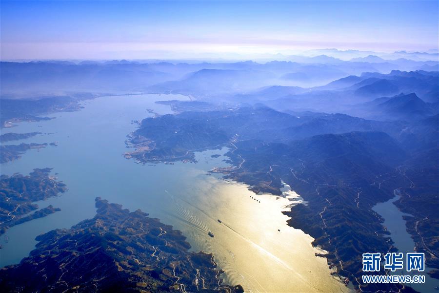 (百城百縣百企調(diào)研行·圖文互動(dòng))(4)建設(shè)長(zhǎng)江綠色走廊再譜新章——長(zhǎng)江三峽集團(tuán)發(fā)展紀(jì)實(shí)