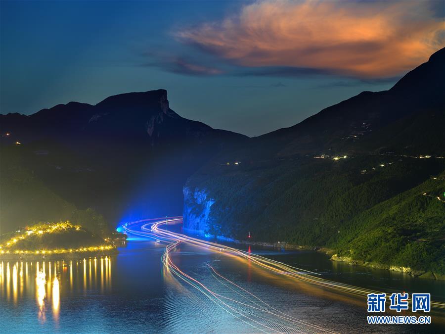 (百城百縣百企調(diào)研行·圖文互動(dòng))(6)建設(shè)長(zhǎng)江綠色走廊再譜新章——長(zhǎng)江三峽集團(tuán)發(fā)展紀(jì)實(shí)