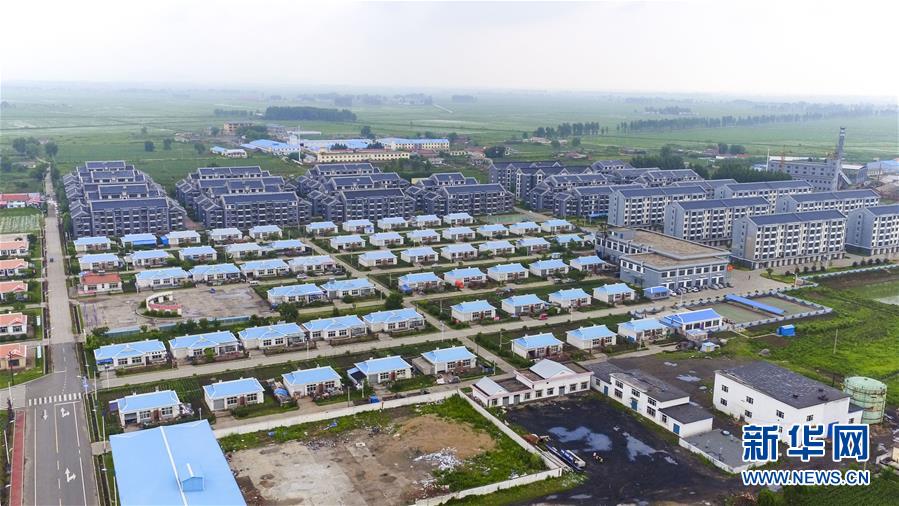 (慶祝改革開放40周年基層行·鄉鎮篇·圖文互動)(1)三產融合培育鄉村振興熱土——吉林孤店子鎮“村變城”背后的故事