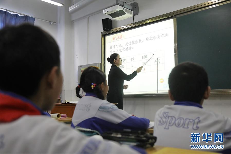 (慶祝改革開放40周年基層行·學校篇·圖文互動)(4)青海門源縣第一小學:百年老校的40年變遷