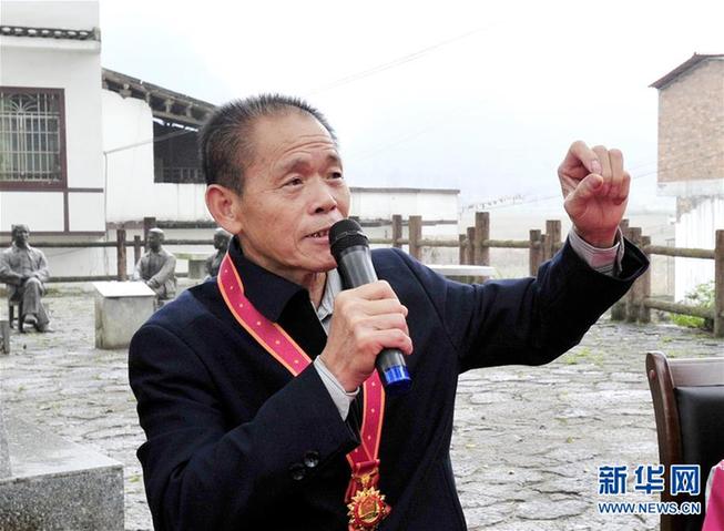 (改革先鋒風采·圖文互動)(2)韋煥能:基層群眾自治制度的探索者