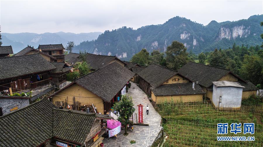 (聚焦歷史性成就和變革·圖文互動)(1)書寫脫貧攻堅新答卷——我國五年來經濟社會發展成就巡禮