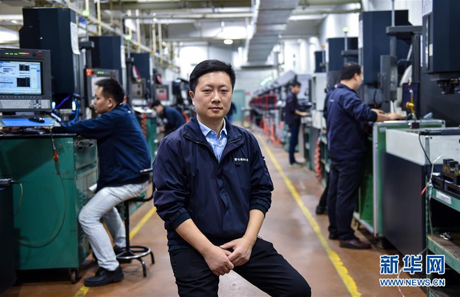 (兩會(huì)·基層代表履職故事)(8)全國人大代表?xiàng)铒w飛:讓農(nóng)民工有更好的職業(yè)上升通道