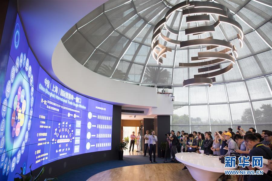 (全面深化改革這五年·圖文互動)(2)吃改革飯走開放路打創新牌 上海奮力創造發展新傳奇