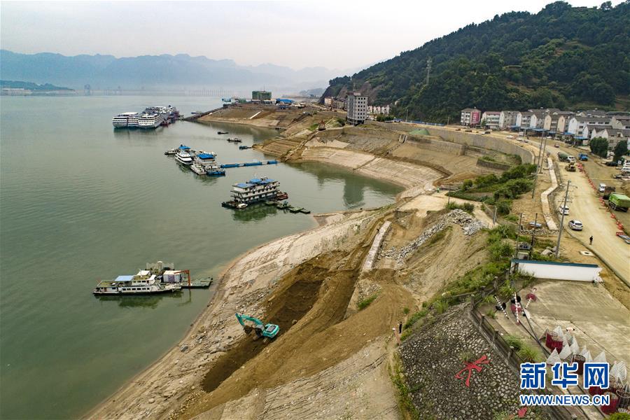 #(新華全媒頭條·兩會特別報道·圖文互動)(5)凝聚不懈奮斗的磅礴力量——從全國兩會看奮進中國的奮斗姿態