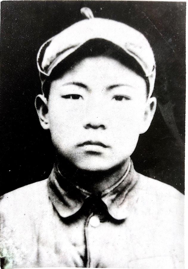 (為了民族復(fù)興·英雄烈士譜·圖文互動(dòng))贠寶山:舍己救人的抗美援朝衛(wèi)生員