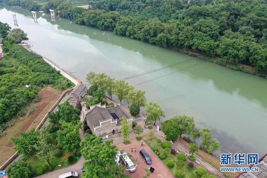 (壯麗70年·奮斗新時(shí)代——記者再走長征路·圖文互動)(1)歷盡苦難而淬火成鋼——紅軍為什么能沖出絕境?