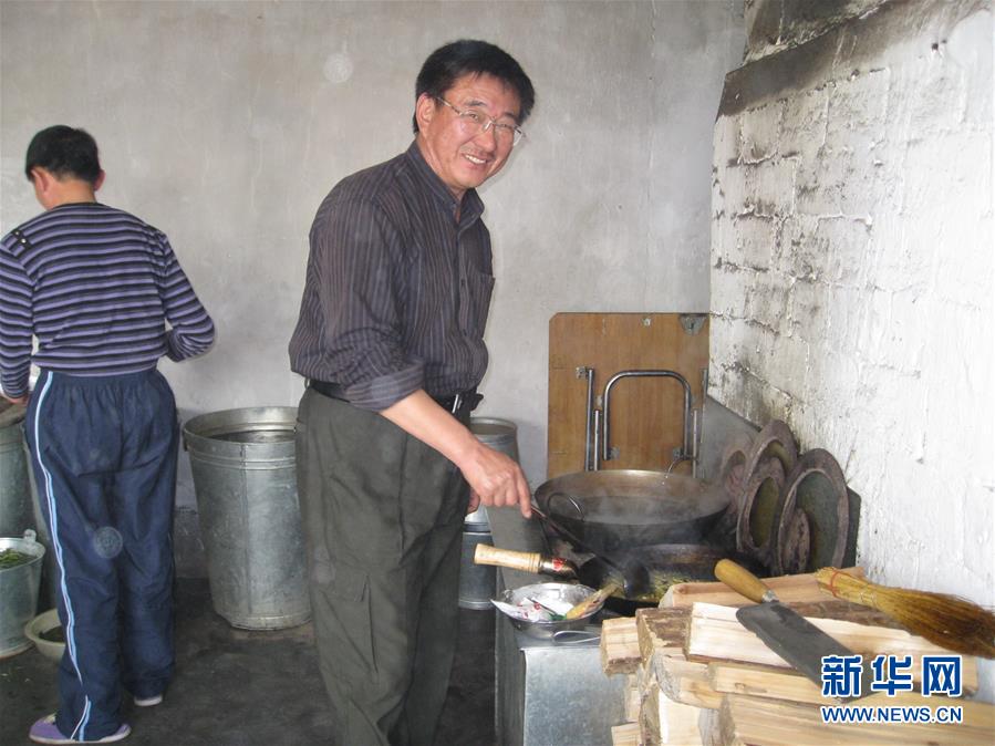 (新華全媒頭條·圖文互動)(3)用生命守護那片綠色——追記內蒙古大興安嶺林區干部于海俊