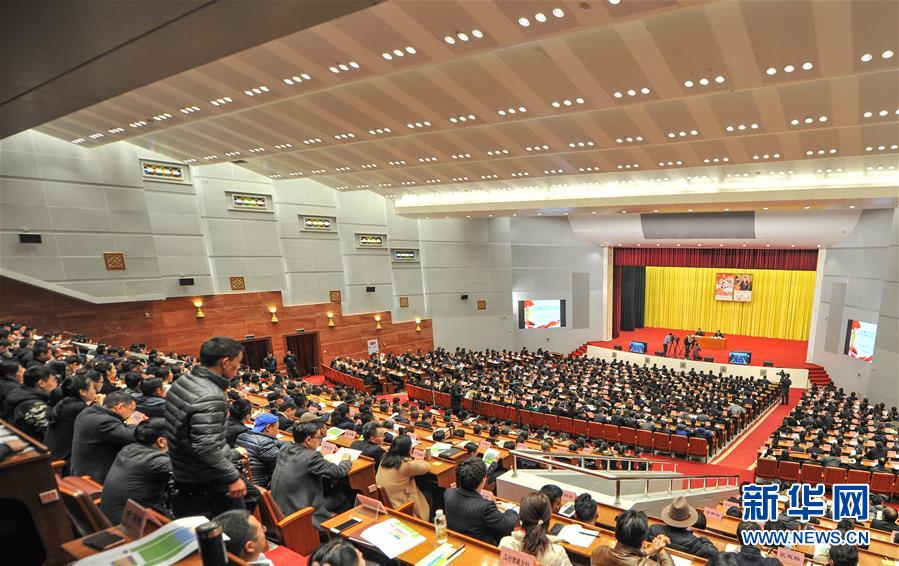 (圖文互動)(1)學(xué)習(xí)貫徹黨的十九屆四中全會精神中央宣講團在西藏自治區(qū)宣講