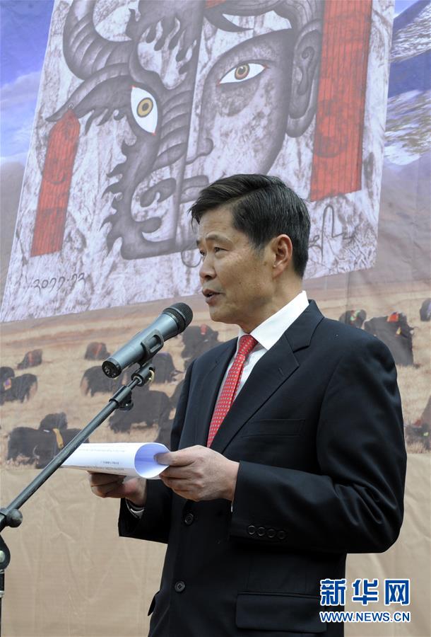 (新華全媒頭條·圖文互動)(3)“老牦牛”亞格博的西藏情緣——記北京援藏干部吳雨初