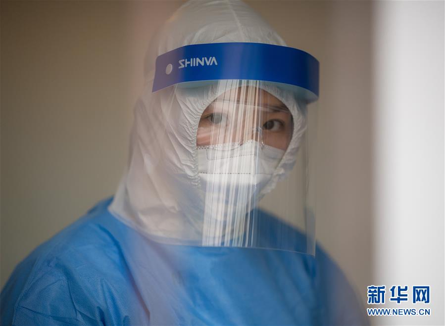 （新型冠狀病毒感染的肺炎疫情防控）（8）鏡頭下的一線醫護人員