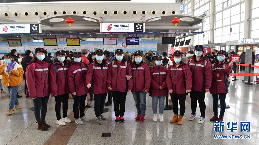 （新華全媒頭條&middot;圖文互動）（5）黨旗，高高飄揚在防控疫情斗爭第一線&mdash;&mdash;各級黨組織和廣大黨員干部投身疫情防控阻擊戰(zhàn)紀實