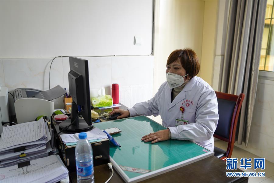 (聚焦疫情防控·圖文互動)(2)一對抗疫夫妻的“一線連軸轉”