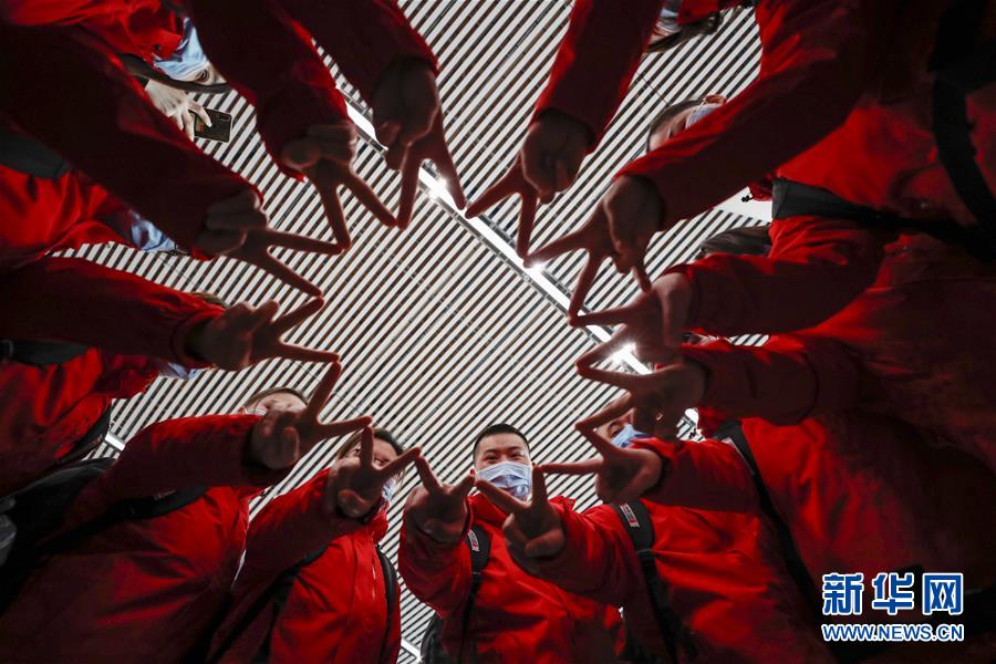 （聚焦疫情防控&middot;對口支援19省份在奮戰(zhàn)&middot;圖文互動）（4）&ldquo;當(dāng)我們摘下口罩，看到彼此勝利的微笑&rdquo;&mdash;&mdash;重慶對口支援孝感市抗擊疫情紀(jì)實