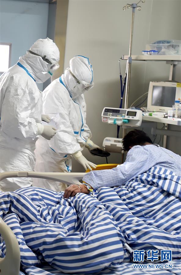 (新華全媒頭條·圖文互動)(3)血脈同心 共盼春來——疫情阻擊戰中的雪域故事