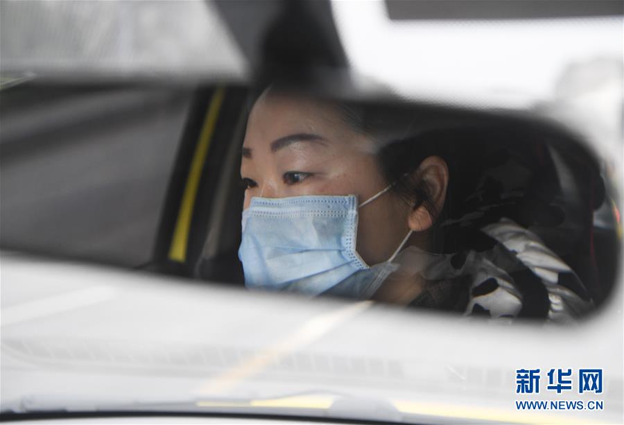 （聚焦疫情防控·圖文互動）（1）“讓醫務人員無后顧之憂！”——重慶志愿者“守護”千余名一線醫護人員家屬見聞