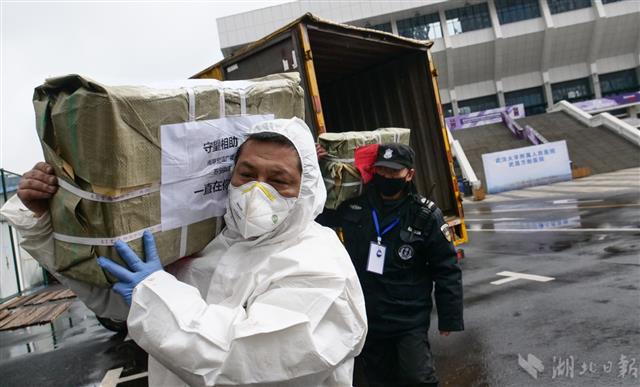 2082849_(新媒體組圖附視頻)應急車隊司_8.jpg 2082849_(新媒體組圖附視頻)應急車隊司_8.jpg