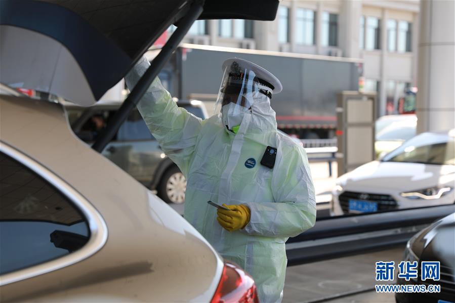 (在習近平新時代中國特色社會主義思想指引下——新時代新作為新篇章·習近平總書記關切事·圖文互動)(2)攜手下好“一盤棋”——京津冀戰“疫”進行時