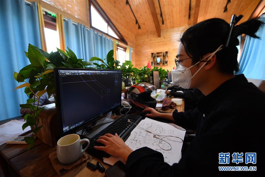 （聚焦復(fù)工復(fù)產(chǎn)·圖文互動）（3）記者手記：戰(zhàn)“疫”中增長，這些企業(yè)做對了什么？