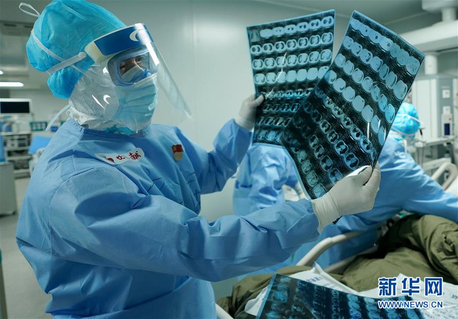 （新華全媒頭條·圖文互動）（9）生命至上，人民至上——武漢戰“疫”重癥患者救治工作紀實