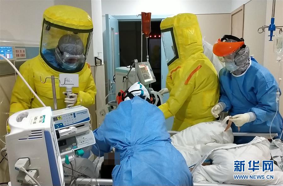 (聚焦疫情防控·圖文互動(dòng))(3)團(tuán)結(jié)起來(lái)!我們?nèi)f眾一心!——中國(guó)抗疫人民力量的生動(dòng)實(shí)踐