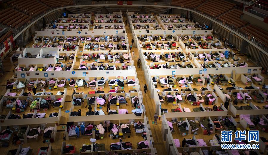 (聚焦疫情防控·圖文互動(dòng))(4)團(tuán)結(jié)起來(lái)!我們?nèi)f眾一心!——中國(guó)抗疫人民力量的生動(dòng)實(shí)踐