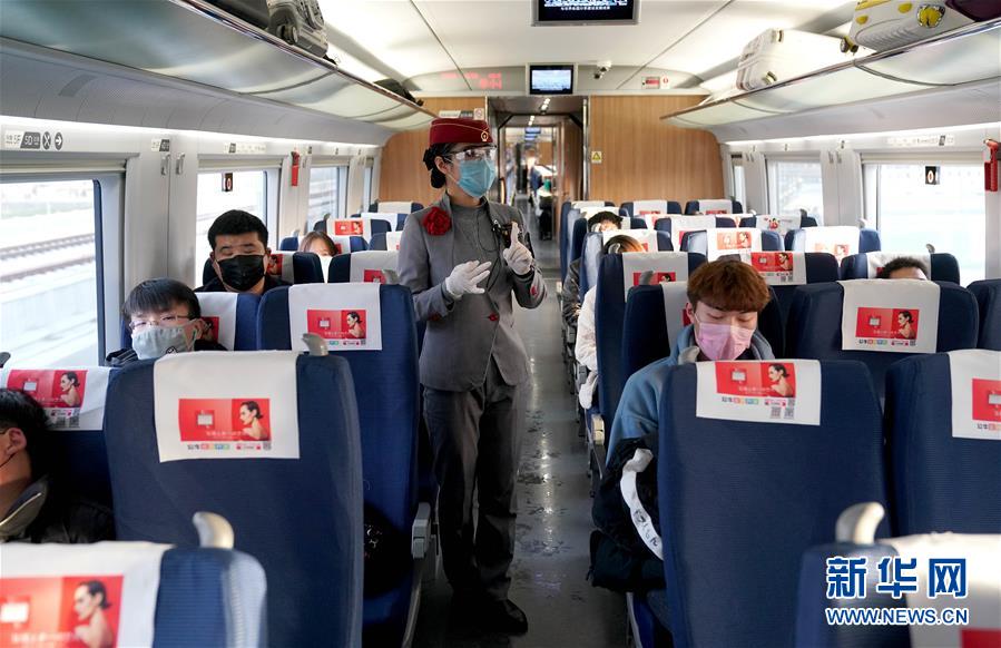 (聚焦疫情防控·圖文互動(dòng))(5)團(tuán)結(jié)起來(lái)!我們?nèi)f眾一心!——中國(guó)抗疫人民力量的生動(dòng)實(shí)踐