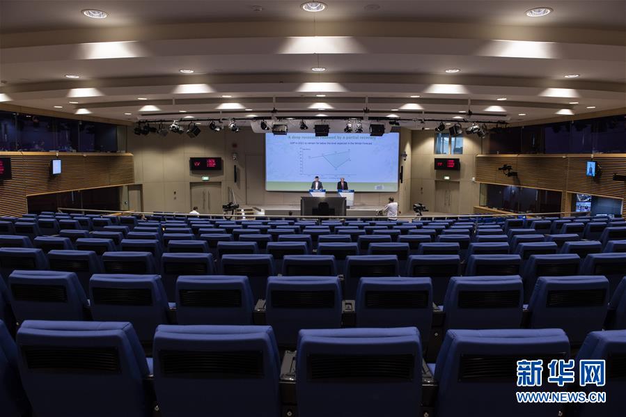 (國際)(3)歐盟委員會預(yù)計歐盟經(jīng)濟今年萎縮7.5%