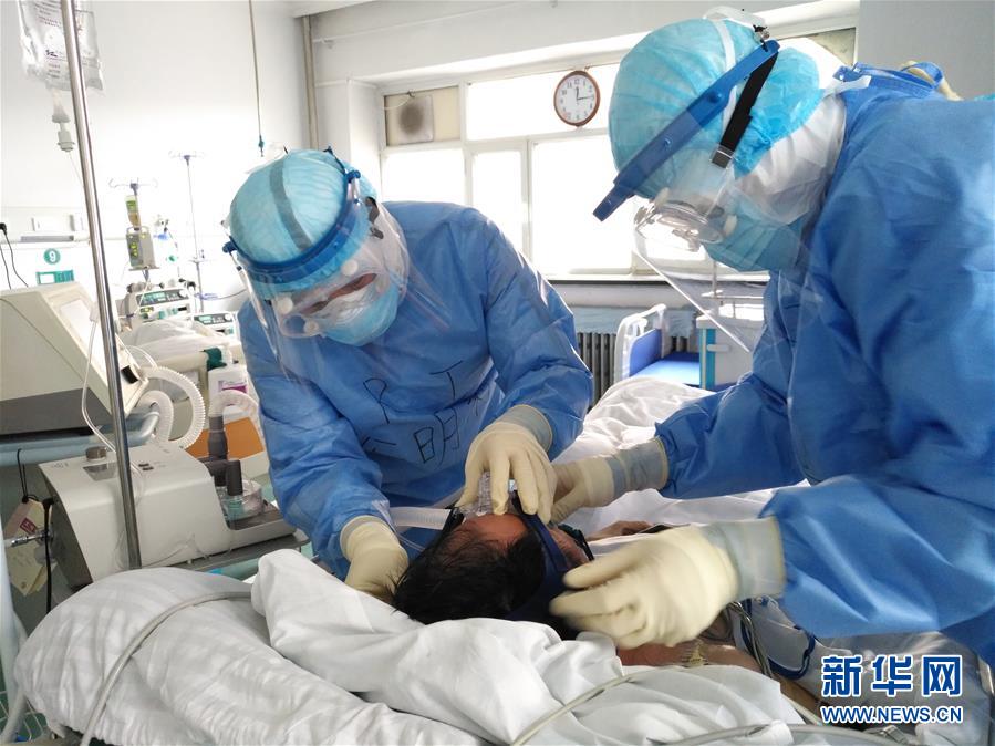 (在習(xí)近平新時代中國特色社會主義思想指引下——新時代新作為新篇章·習(xí)近平總書記關(guān)切事·圖文互動)祛疫未竟 征衣不解——綏芬河小城的抗疫故事