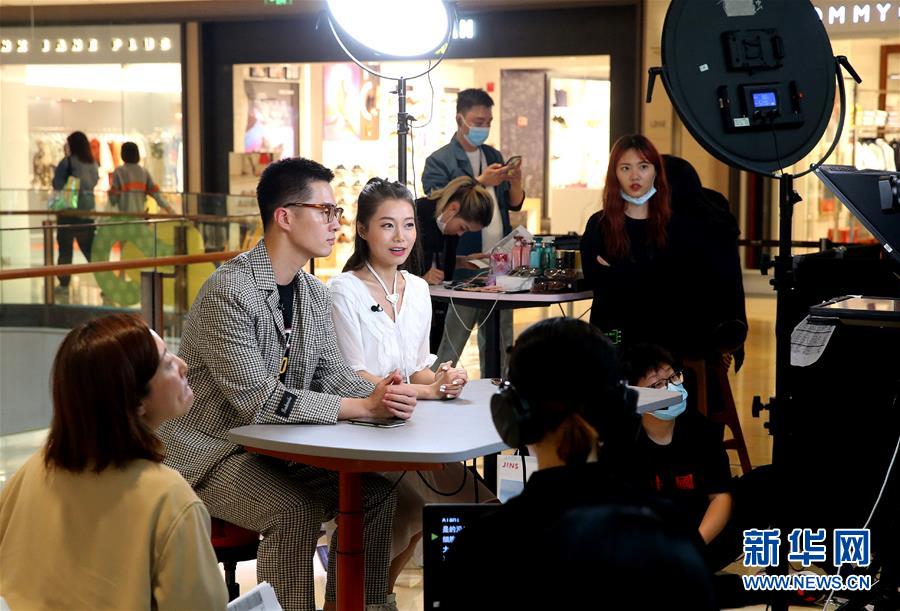 (新華全媒頭條·圖文互動)(2)“風”起“云”涌 中國品牌在全球戰“疫”中崛起