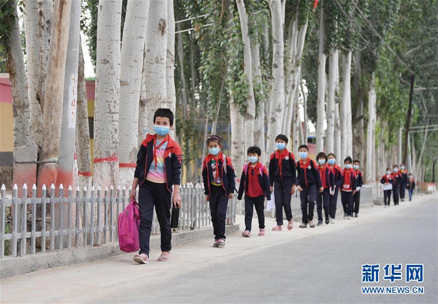 (決戰決勝脫貧攻堅·聚焦三區三州·圖文互動)(2)鄉村“熱點”在轉移