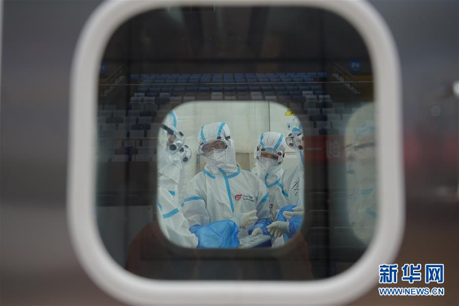 (聚焦疫情防控)(11)探訪北京首座氣膜版“火眼”核酸檢測(cè)實(shí)驗(yàn)室