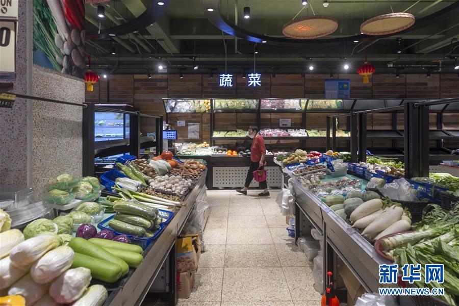 (圖文互動)(1)告別臟亂,留住溫情——上海鬧市小菜場見聞