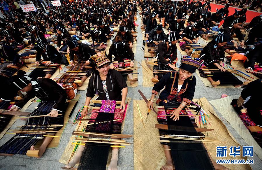 (新華全媒頭條·走向我們的小康生活·圖文互動)(3)留住鄉愁留住美——千村競秀綴瓊州